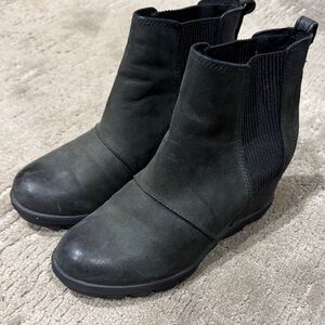 Sorel Women's Black Ankle Boots